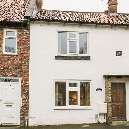 Barnaby Cottage Yarm Exterior photo